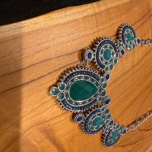 Elegant Silver and Green Reversible Statement Necklace